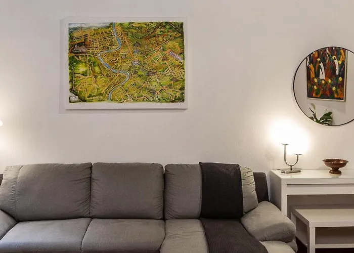 Cartari In Apartamento Roma